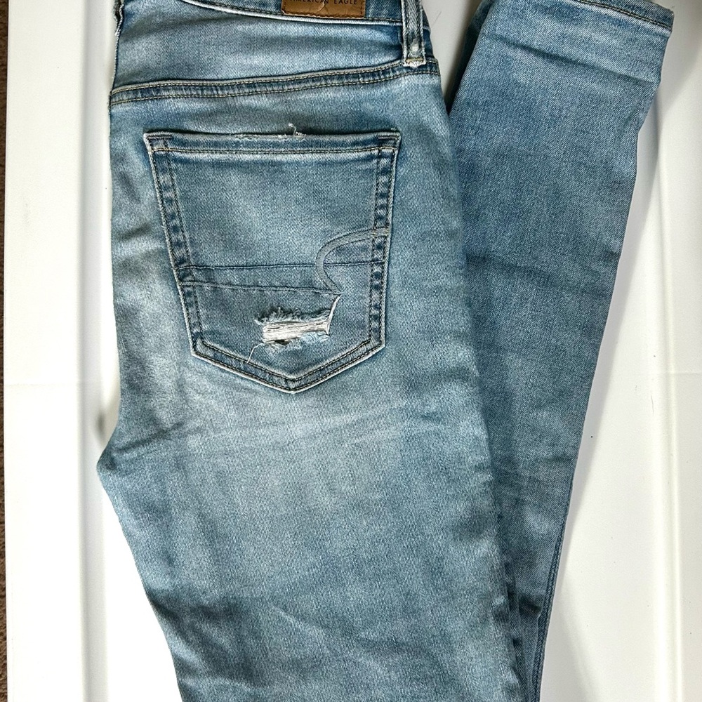 American Eagle Outfitters Light Blue Denim Jeggings